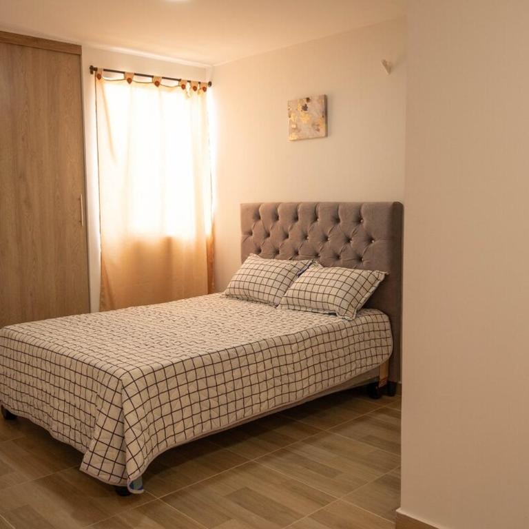 Beautiful view and pool, minutes from Cali - Apartamento de 2 dormitorios - 3