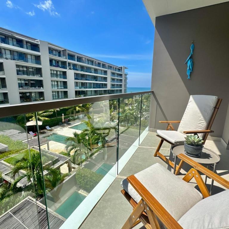 Spectacular view of the Caribbean Sea - Two-Bedroom Apartment with Ocean View - 60