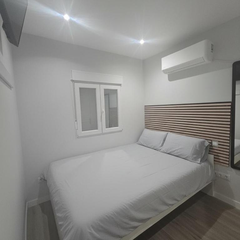 Habitación privada Madrid con baño compartido en Madrid - Double Room - 1