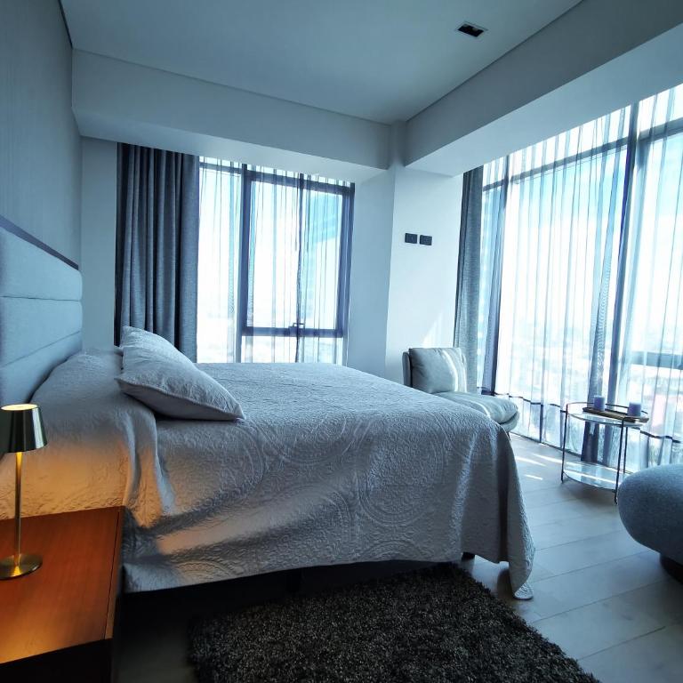 Suite Corner Regency Mexico City Insurgentes WTC - Superior Apartment with City View - 1