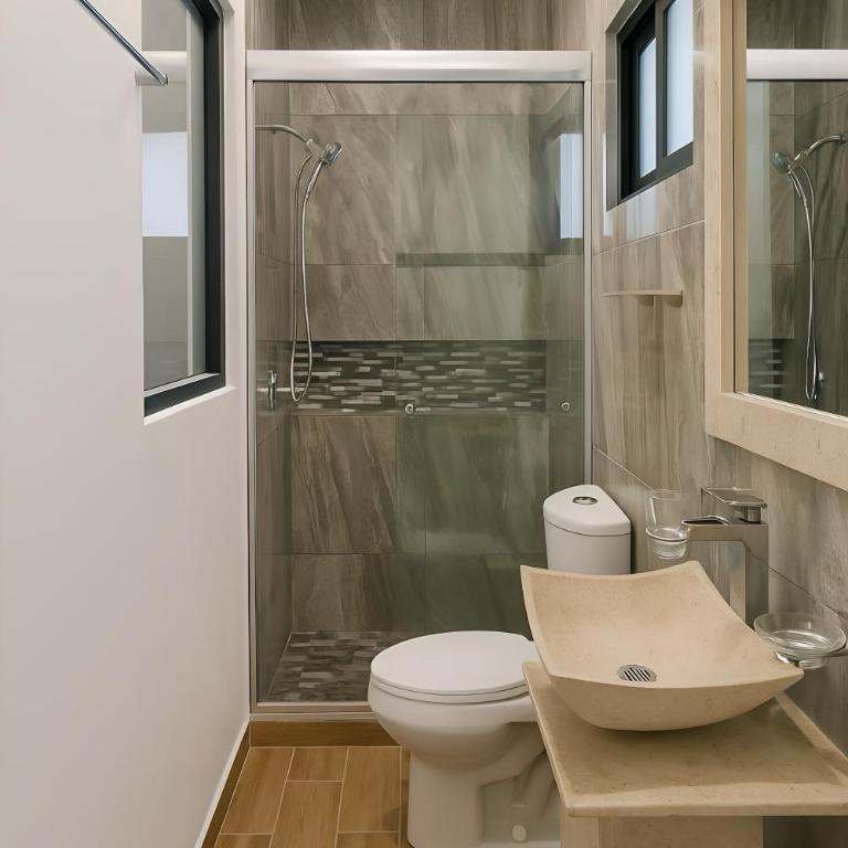 Suites C O V A D O N G A - Habitación Doble Superior - 6