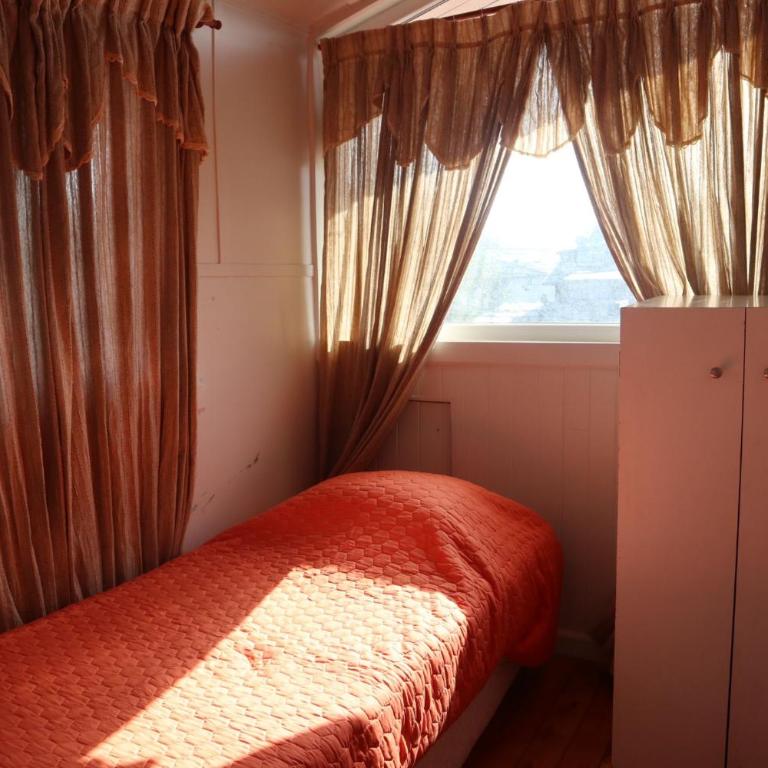 Amacoa - Single Room - 1