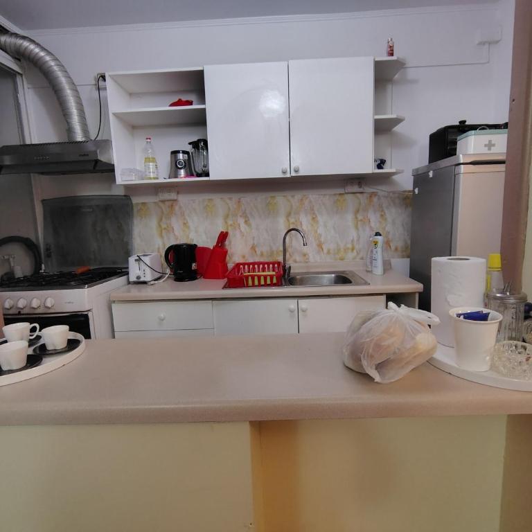 DEPTO 3 D 1 B CENTRAL FACTURA Estac - Three-Bedroom Standard Apartment - 2