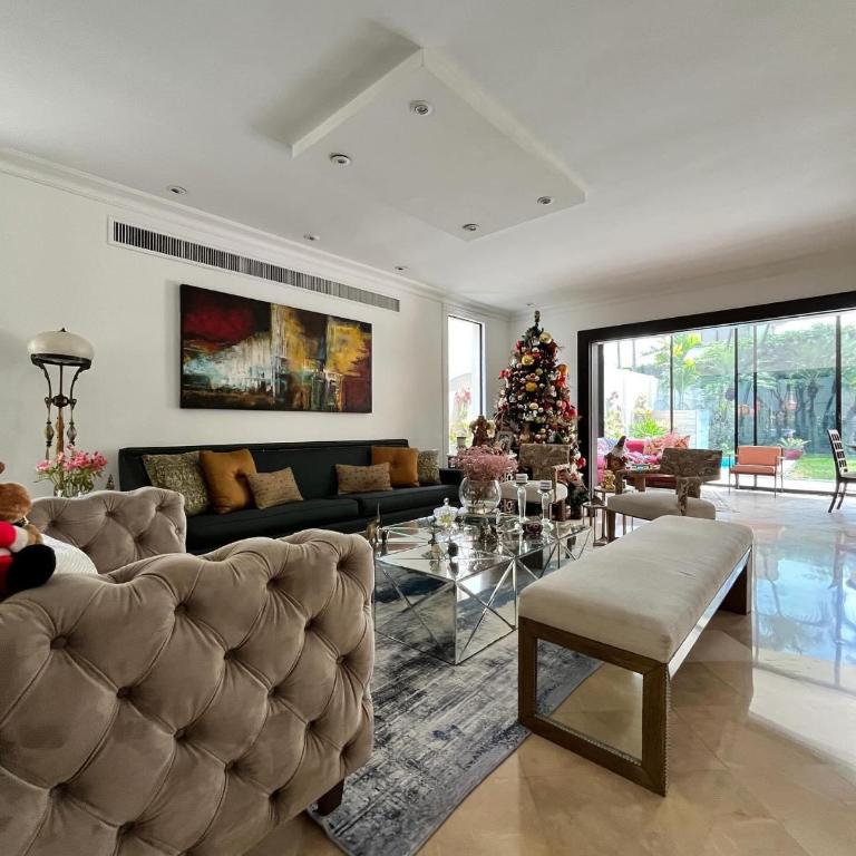 Casa en Samborondon - Casa de 4 dormitorios - 4