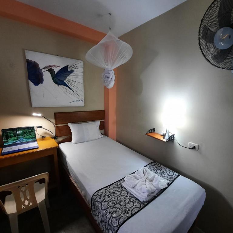 Amazon House Hostel - Habitación Individual con ventilador - 9