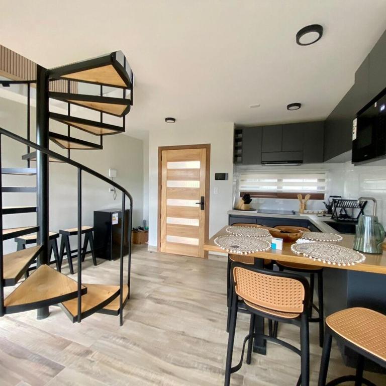 Wifi, Parking, AC, Bien equipado, 5 min del centro y todo cerca - One-Bedroom Apartment - 11