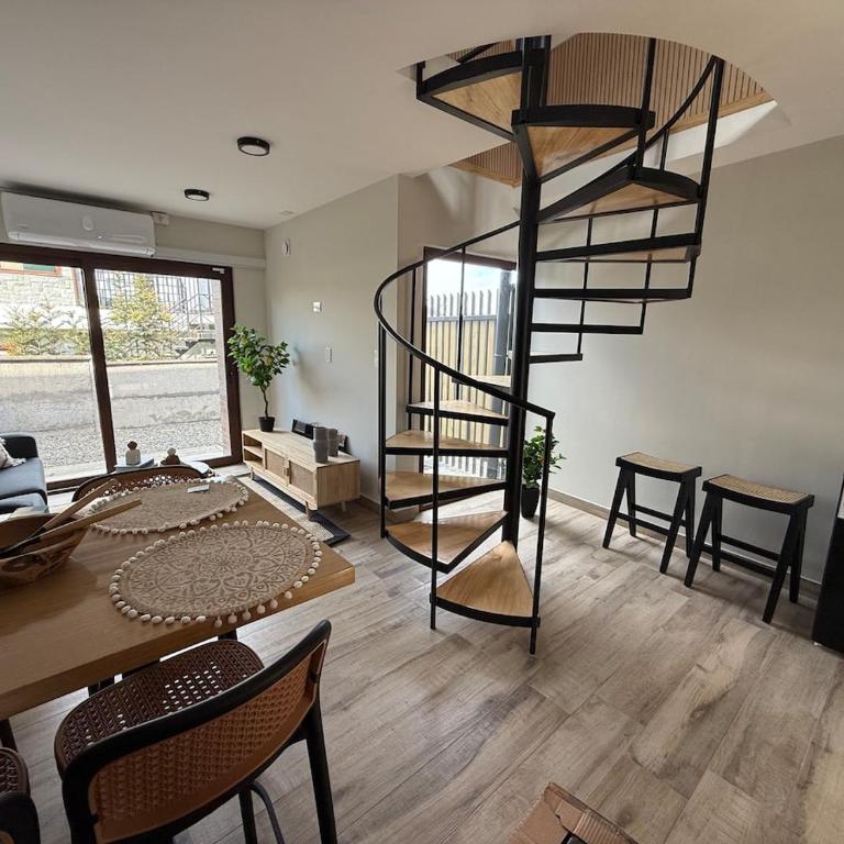 Wifi, Parking, AC, Bien equipado, 5 min del centro y todo cerca - One-Bedroom Apartment - 24