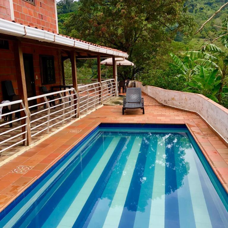 Cabaña campestre - Casa de 6 dormitorios - 10