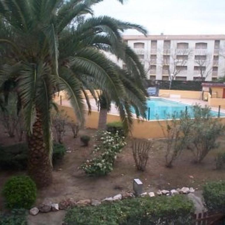 Appartement 6 personnes avec loggia dans résidence avec parking - FR-1-837-61 - Apartment - 4