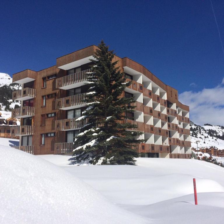 Studio 2 pers, proche pistes et commerce, parking - FR-1-445-234 - Monolocale - 14