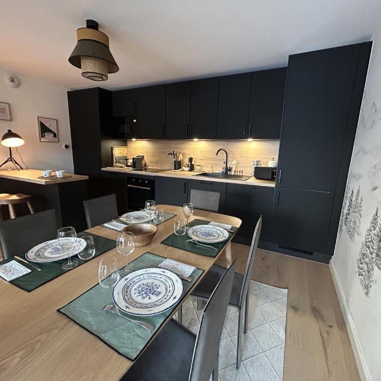 Appartement de standing 2 chambres, Wi-Fi, animaux admis, parking - FR-1-836-56 - Appartement - 11
