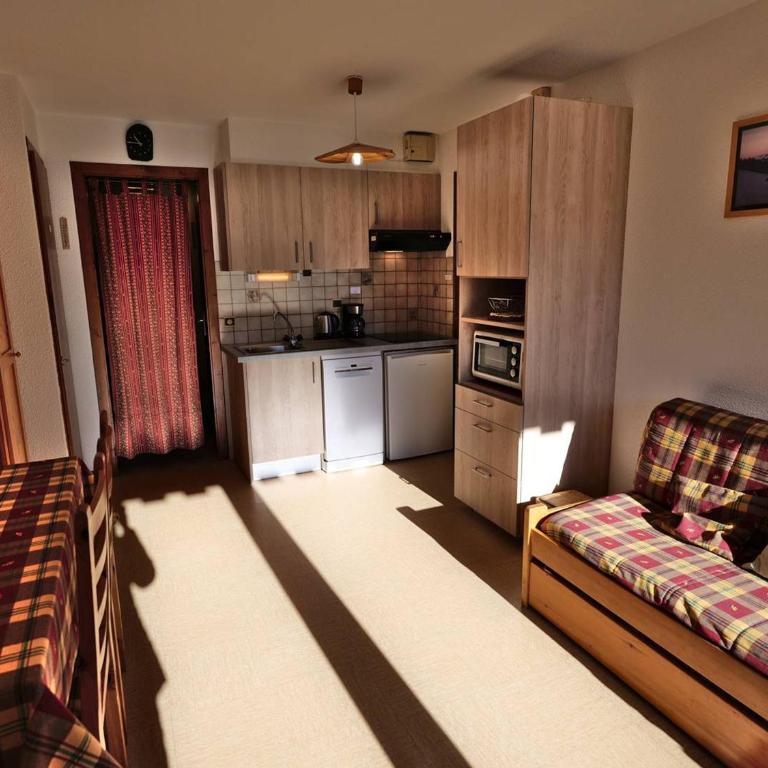 Agréable 2 pièces + coin nuit, 5 pers, St Jean de Sixt - One-Bedroom Apartment - 4