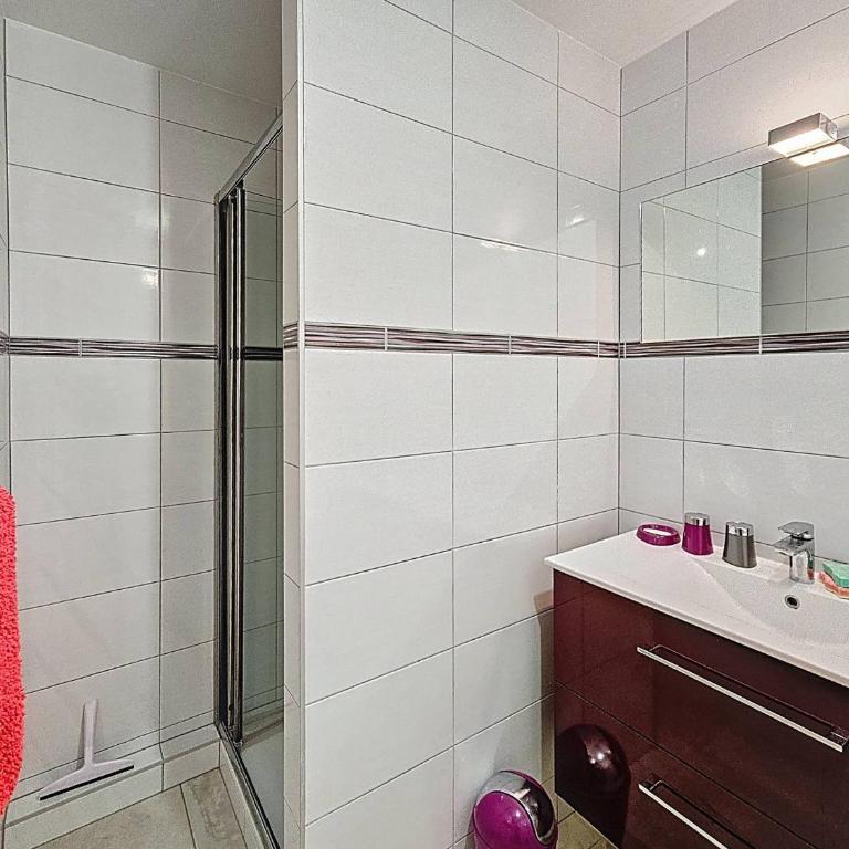 Appartement lumineux proche centre ville avec balcon et parking - FR-1-693-121 - Apartamento - 10