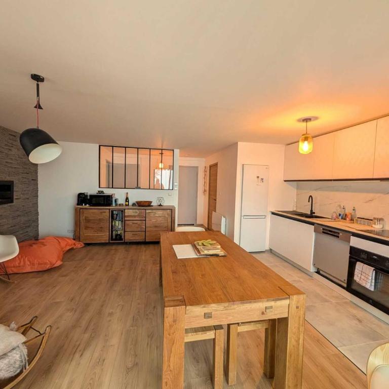 Superbe logement skis aux pieds, calme avec parking, près Montgenèvre - FR-1-445-233 - Appartement - 2