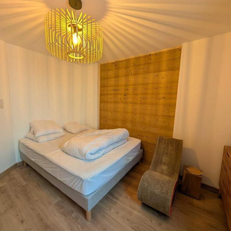 Superbe logement skis aux pieds, calme avec parking, près Montgenèvre - FR-1-445-233 - Appartement - 5