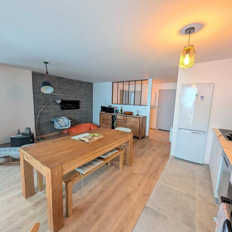 Superbe logement skis aux pieds, calme avec parking, près Montgenèvre - FR-1-445-233 - Appartement - 9