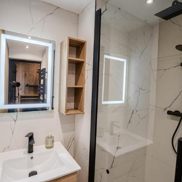 Val Thorens Cosy Pieds des pistes Plein centre 2 chambres - Apartment mit 2 Schlafzimmern - 30