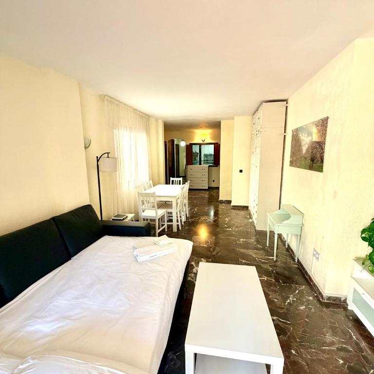Wavefront Retreat by gms apartamentos - One-Bedroom Apartment - 12