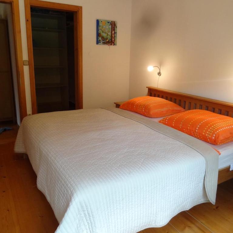 Ferienhaus am Fluss, zentrale Lage - Haus mit 4 Schlafzimmern - 13