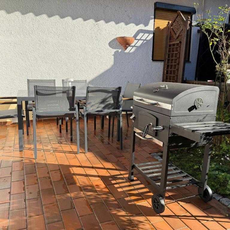 Alpen-Oase - Gemütliche FEWO mit Terrasse - Apartment mit 1 Schlafzimmer - 5