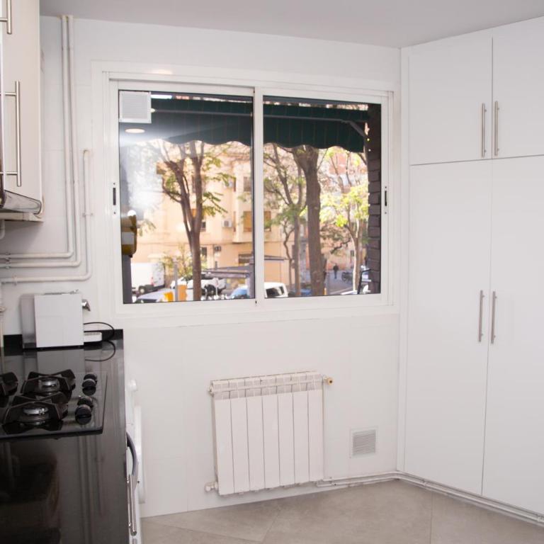 GranVia Fira Apartment - Apartamento de 3 dormitorios - 22