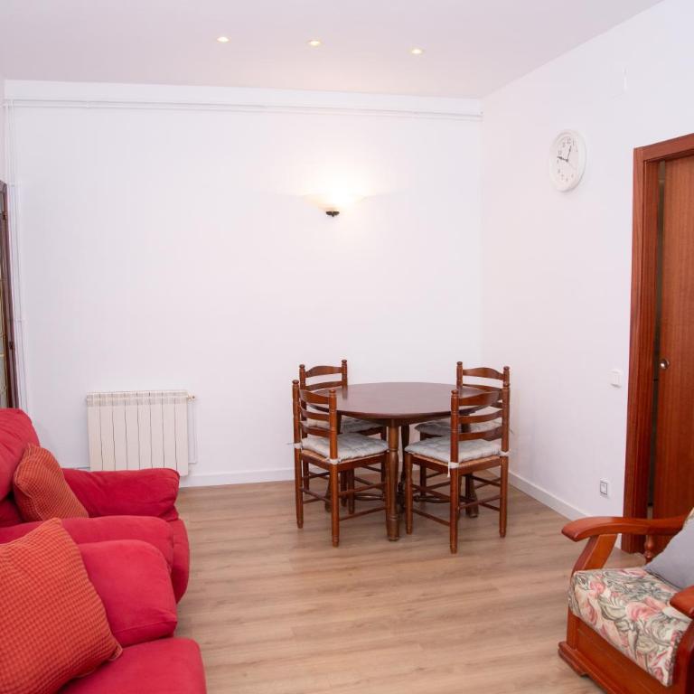 GranVia Fira Apartment - Apartamento de 3 dormitorios - 2