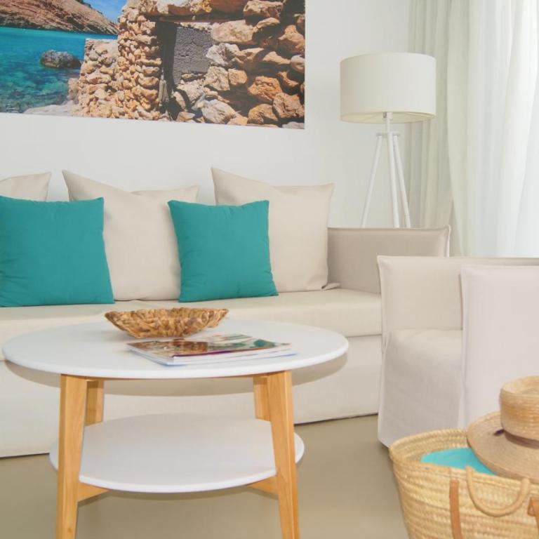 Apartamentos Llobet Ibiza - Apartamento Superior con vistas al jardín - 13