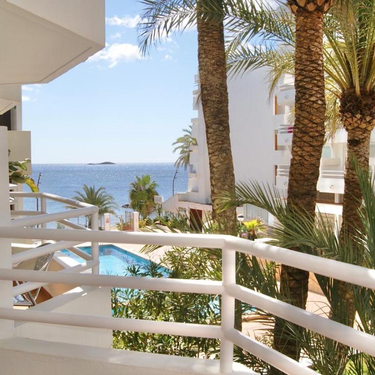 Apartamentos Llobet Ibiza - Apartamento de 1 dormitorio con vistas al jardín - 23