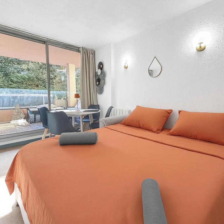 Studio avec piscine, balcon privé à 5 min plage - Studio - Vue sur Piscine - 21