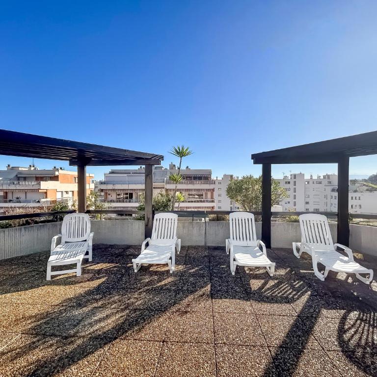Studio avec piscine, balcon privé à 5 min plage - Studio - Vue sur Piscine - 12