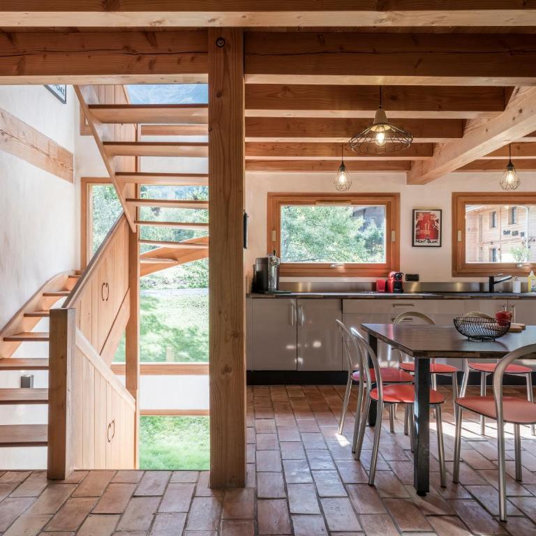 Chalet CLADIE - Private Jacuzzi & Sauna - View of Mont Blanc range - By Cozee Rentals - Chalet - 44