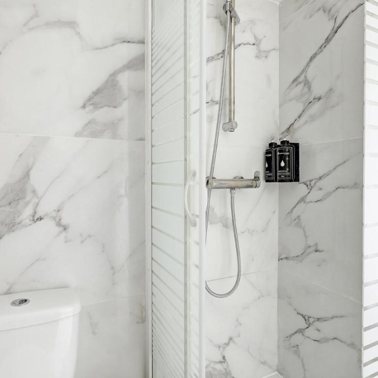 Bluestay 24 - Superb apartment in Paris - Apartment - 4
