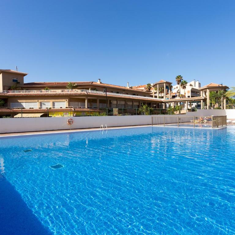 Home2Book Bright Apt. with Pool Los Cristianos - Apartamento de 1 dormitorio - 3