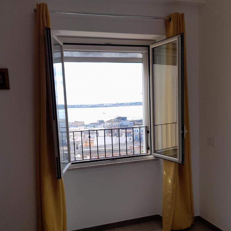 L'Attico di Matilde - Double Room with Sea View - 8