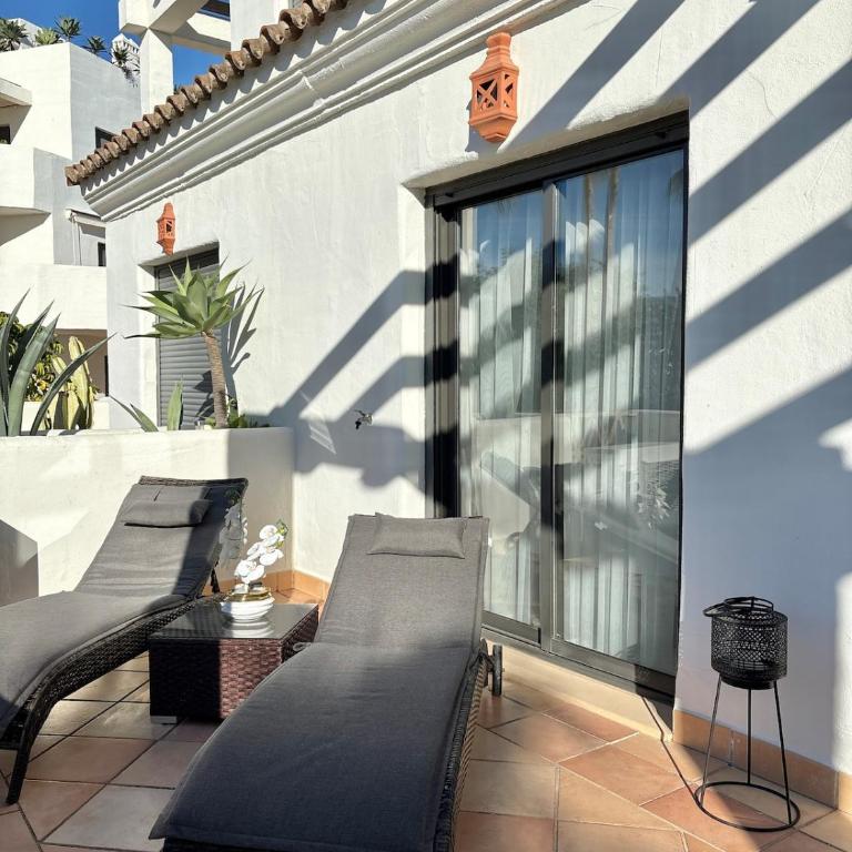 Casa SunsetGolf, 2-Bdrm, Pool, Garden, Parking - Apartamento de 2 dormitorios - 25