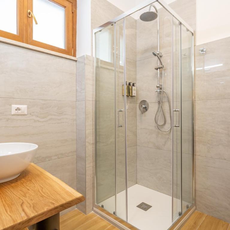 Guest House Aura - Lumys Fiumicino - Double Room with Private Bathroom - 2