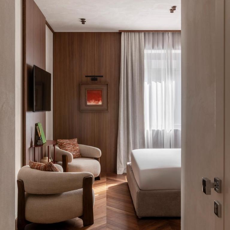 NAMAN HOTELLERIE - Roma - Camera King Deluxe - 2