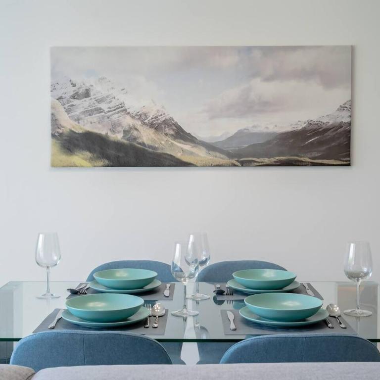 Bright and Stunning 2 bed Apartment in Southbay - RDR530 - Two-Bedroom Apartment - 30