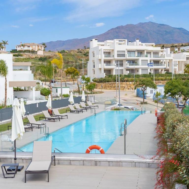 Bright and Stunning 2 bed Apartment in Southbay - RDR530 - Two-Bedroom Apartment - 45