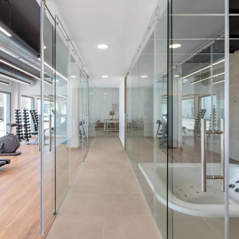 Bright and Stunning 2 bed Apartment in Southbay - RDR530 - Two-Bedroom Apartment - 47