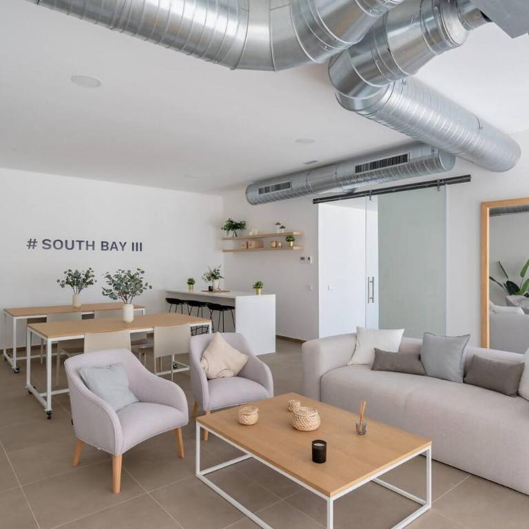 Bright and Stunning 2 bed Apartment in Southbay - RDR530 - Two-Bedroom Apartment - 49