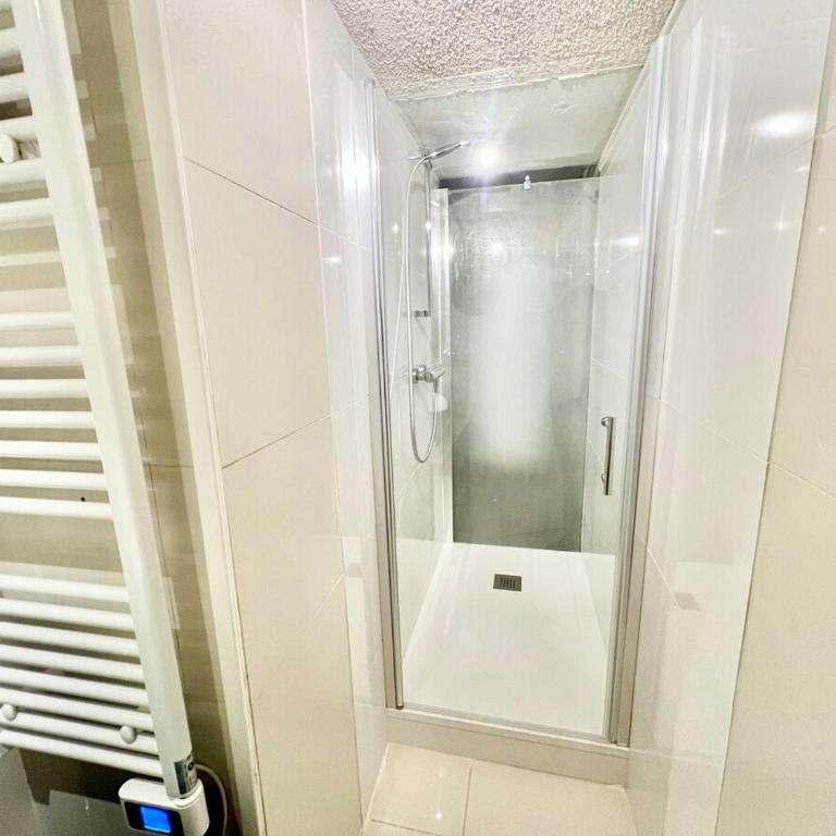 GRAND DUPLEX - Chic & Confort - VIEUX-PORT 2min à pied - CLIMATISATION - WIFI Gratuit - Appartement - 17