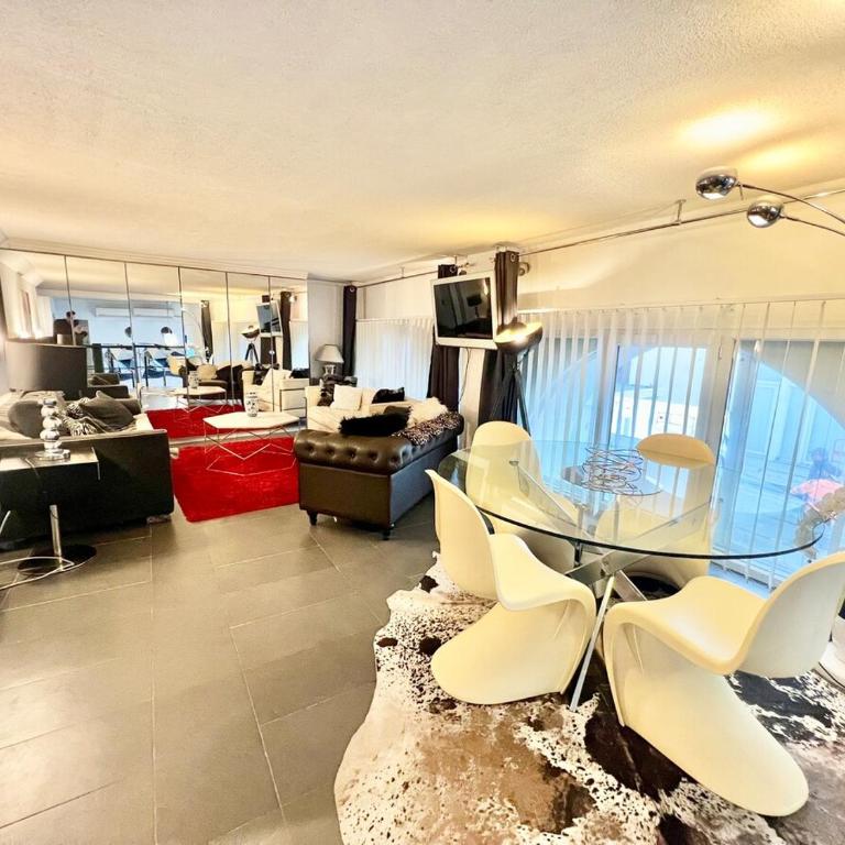 GRAND DUPLEX - Chic & Confort - VIEUX-PORT 2min à pied - CLIMATISATION - WIFI Gratuit - Appartement - 23