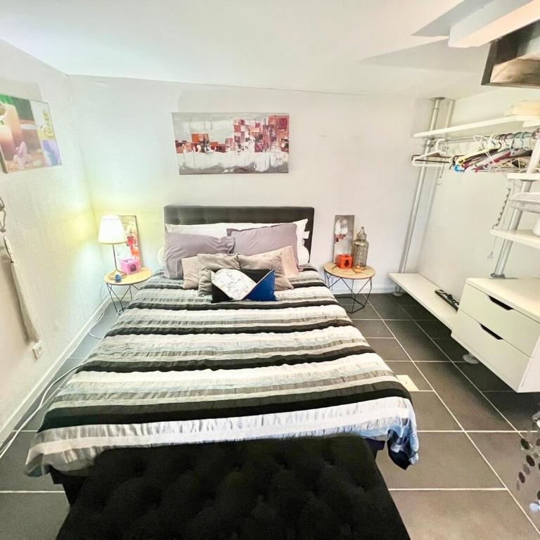 GRAND DUPLEX - Chic & Confort - VIEUX-PORT 2min à pied - CLIMATISATION - WIFI Gratuit - Appartement - 15