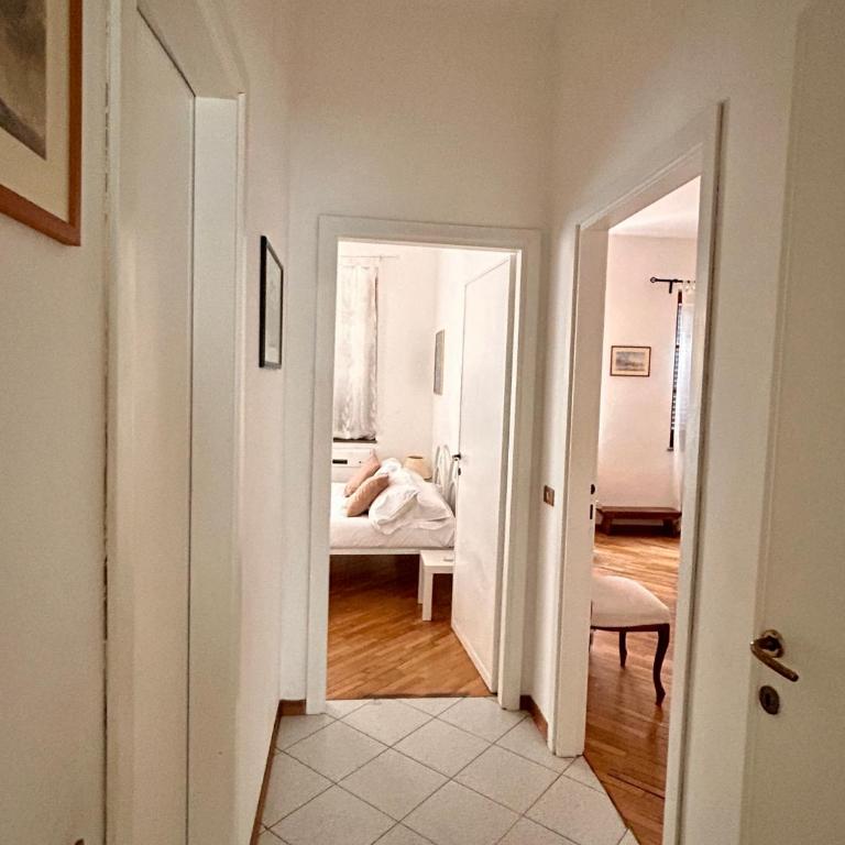 Federighi 2bd, 2bath, with elevator by FlorenceHospitality com - Two-Bedroom Apartment - 7