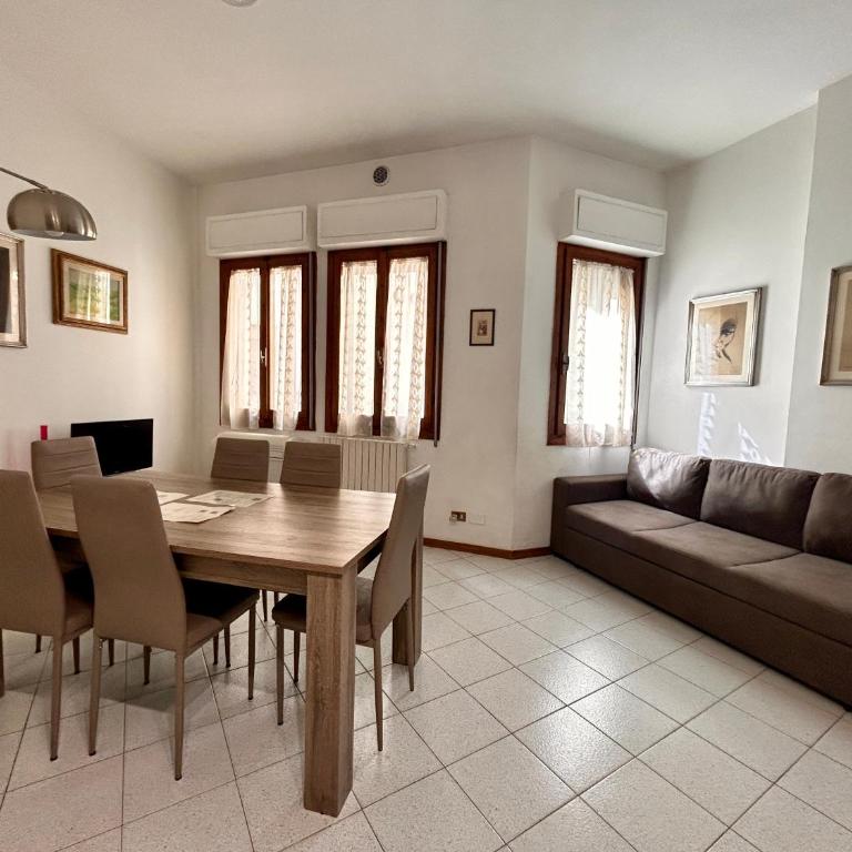 Federighi 2bd, 2bath, with elevator by FlorenceHospitality com - Two-Bedroom Apartment - 3