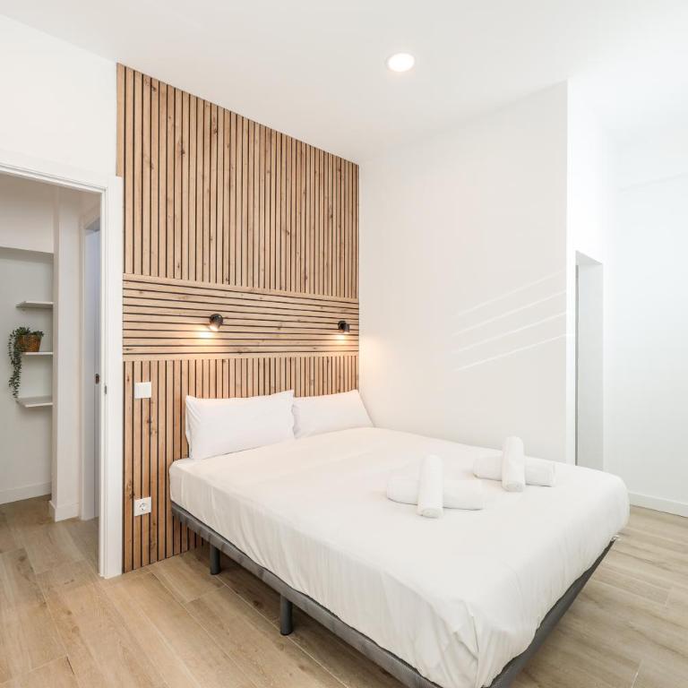 Elegant Space for Your Madrid Stay - Two-Bedroom Apartment - 5