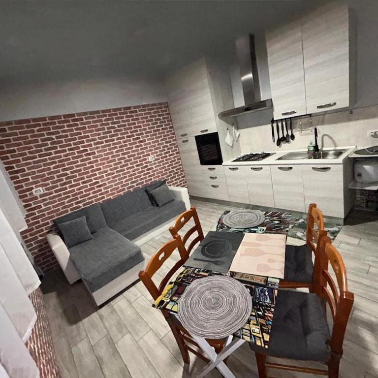 A Casa di Nina - Appartamento con 1 Camera da Letto - 7