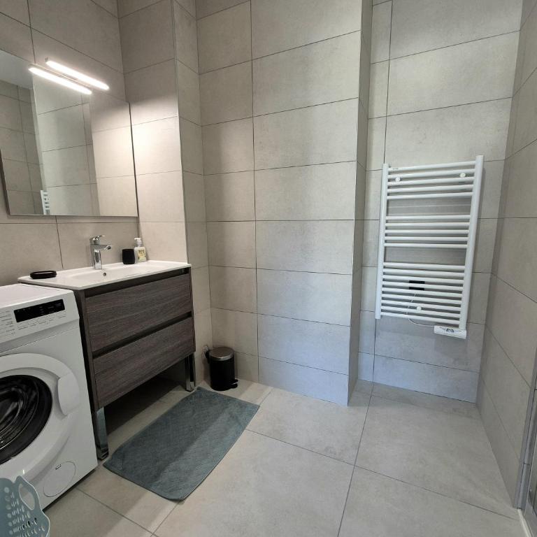 Charmant 2P Centre, Balcon & Parking - Apartment mit 1 Schlafzimmer - 9