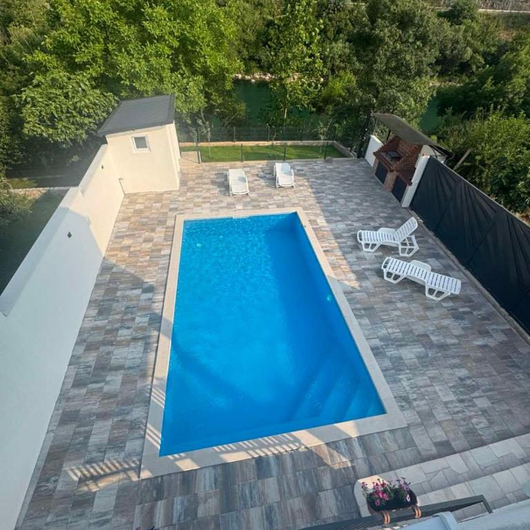 Villa Sale Buna - Three-Bedroom Villa - 25